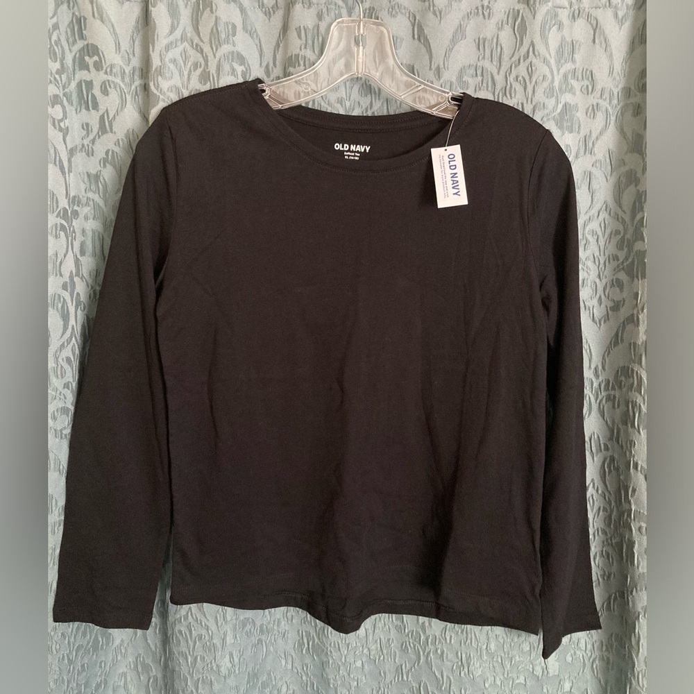 Old Navy | NWT Softest Tee Black Long Sleeve